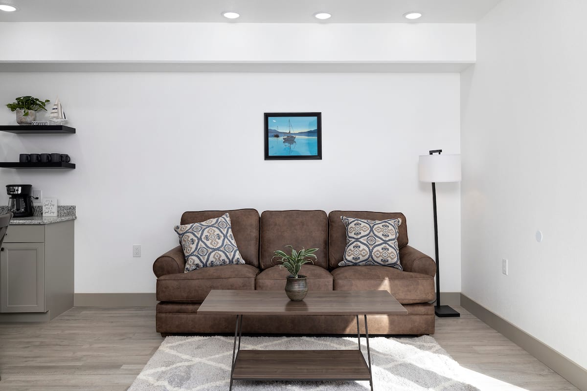 Living room detail