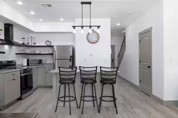 Breakfast bar